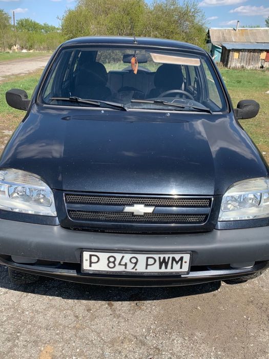 Нива Шевроле продам