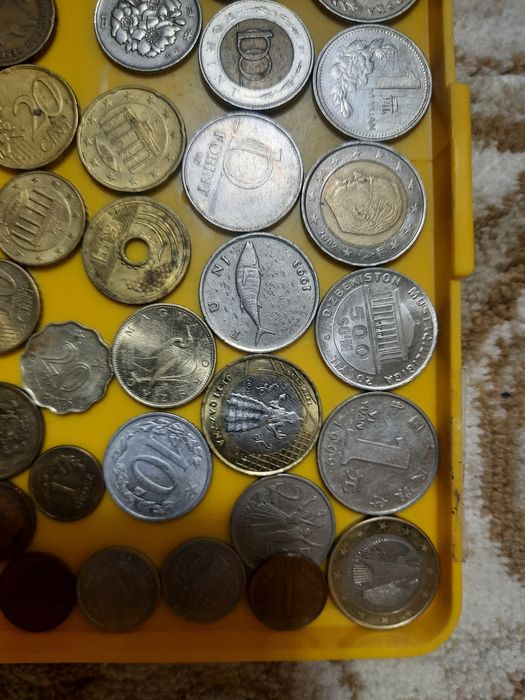 Продам деньги разных  зарубежных стран