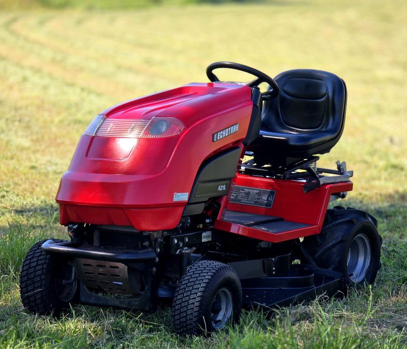 Tractoras gazon iarba vegetatie inalta Profesional Echotrack Germany Kawasaki 2 cilindrii Hydrostatic 3 cutite !