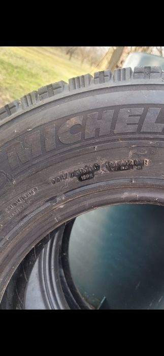 Vand 2 anvelope de iarna second