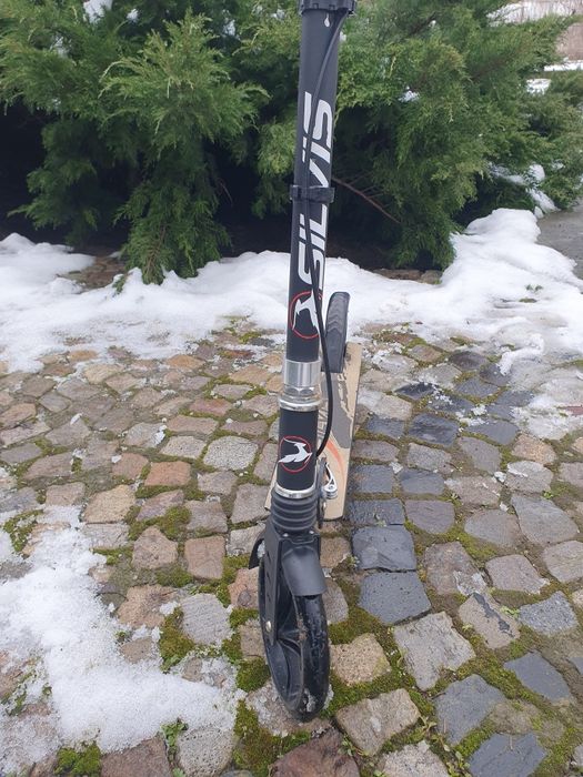 Trotineta baieti cu 2 roti