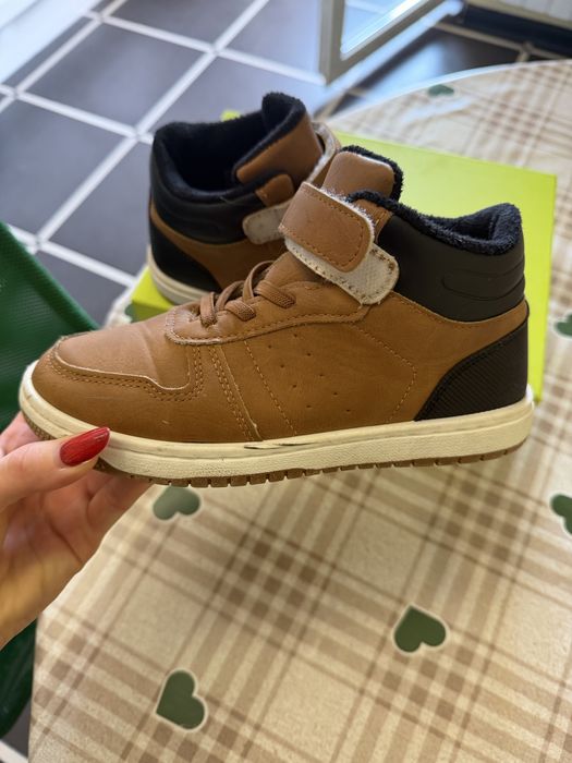 Обувь весна 2500