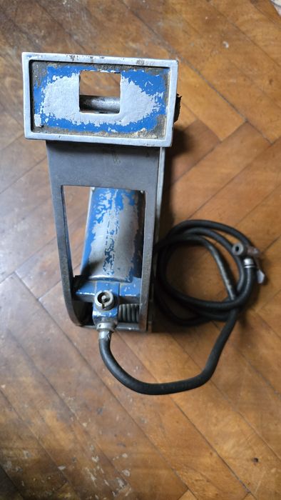 Продаётся ножной насос