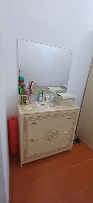 Спалный гарнитур кровать