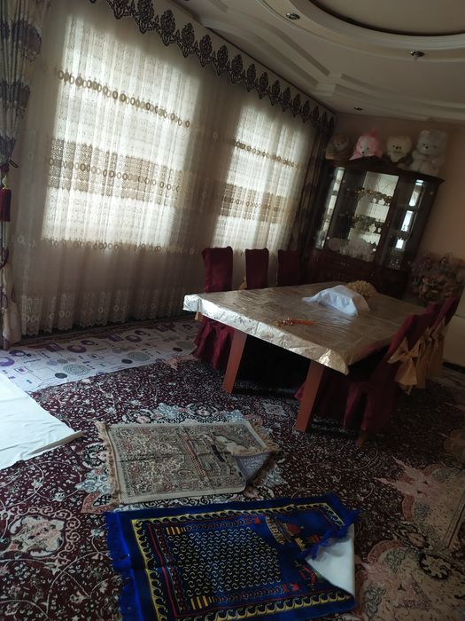 Ховли сотилади . Солнечныйда !