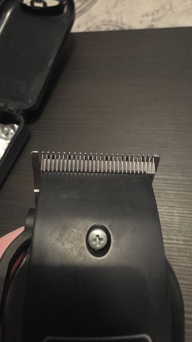 Masina de tuns Wahl 300 series