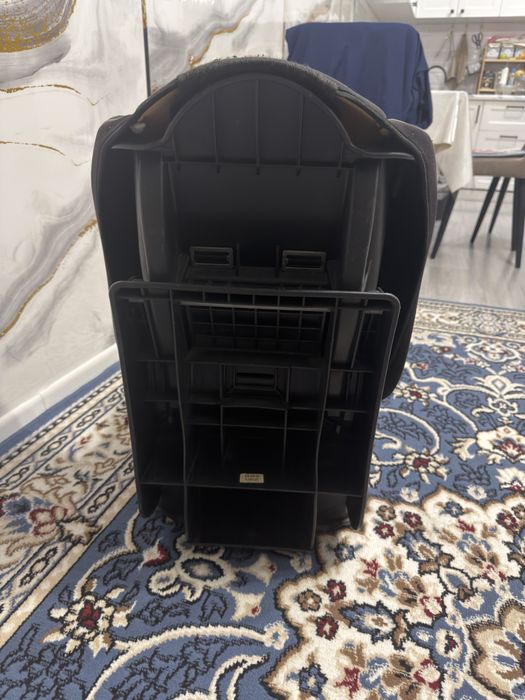 Продам автокресло детское