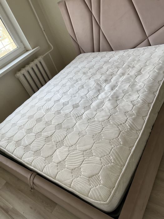 Матрас двуспальный