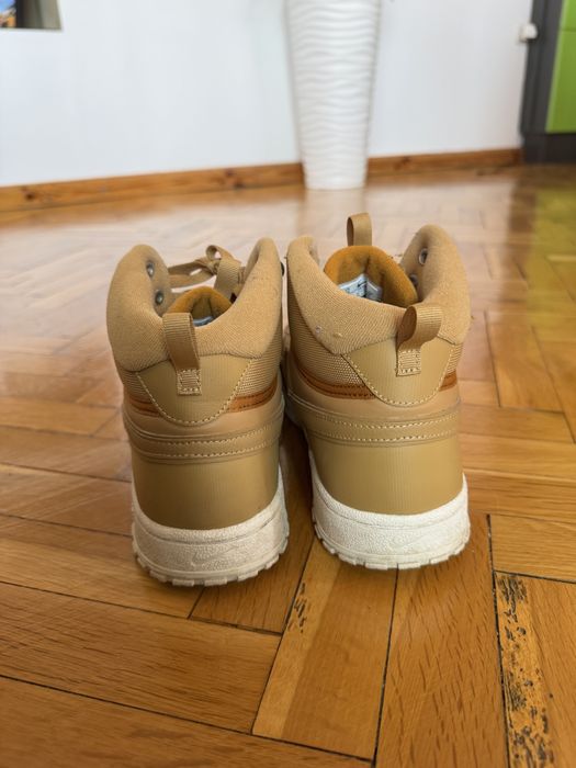 Nike courtvision mid wntr