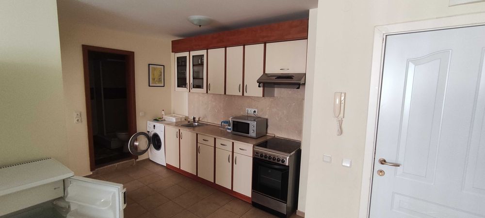 Дава се под наем Двустаен апартамент в Свети Влас - 76 кв.м за 180 € - Снимка #5