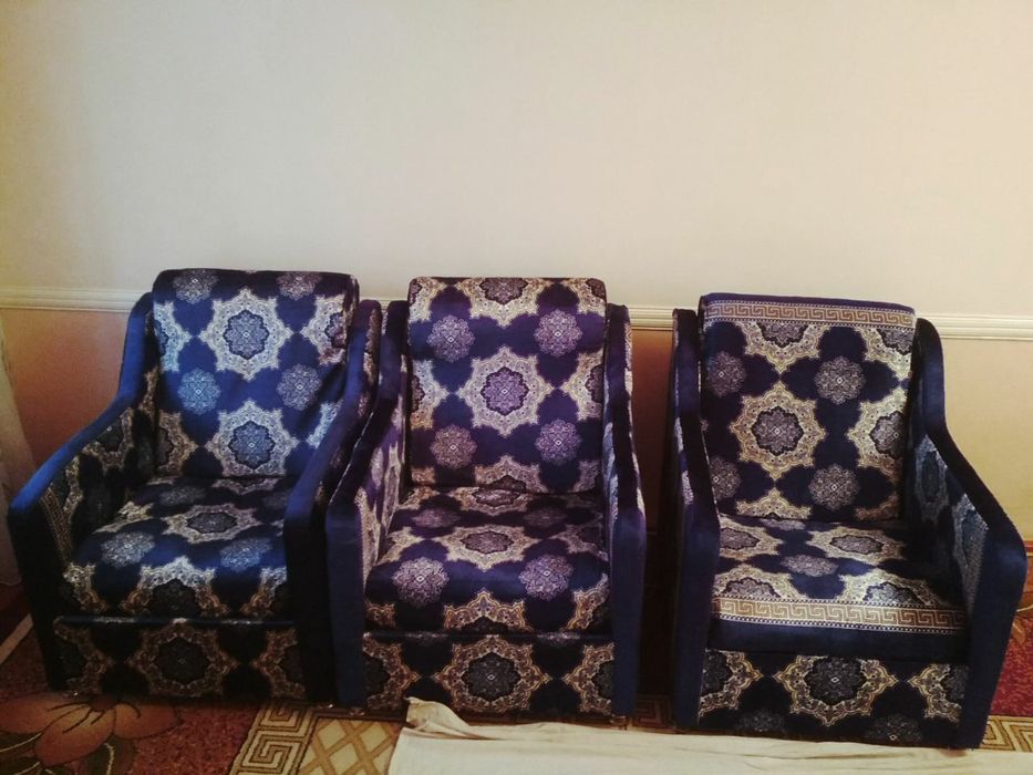 Янги ясалган Креслолар сотилади!!!