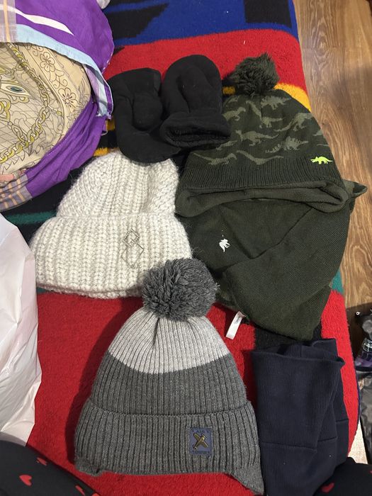 Отдам даром женскую куртку