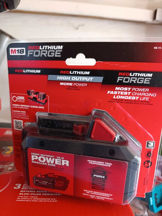 Гайковерт MILWAUKEE ,1/2 profi serie , USA, 4in1 ,батерия 5 aH, 8 aH