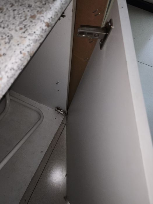 Шұғыл түрде сатылады/ Срочно продам!