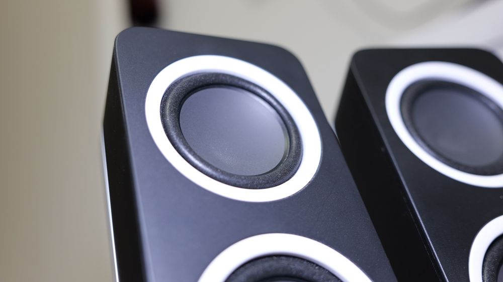 Setup Periferice Logitech Premium: Tastatura MX Keys Mini + Webcam Brio 500 + Boxe Z200