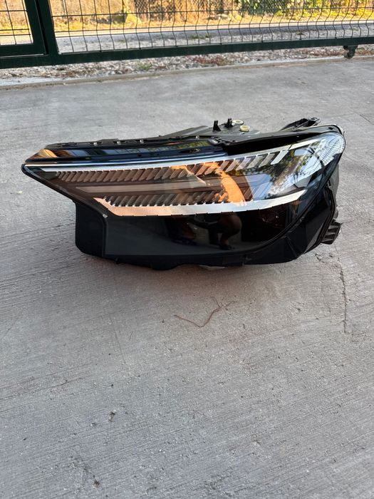 Фар за АУДИ e-tron Q4 full led ляв
