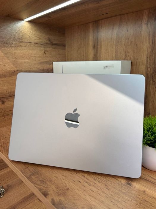 MacBook Air 13” M4 2025