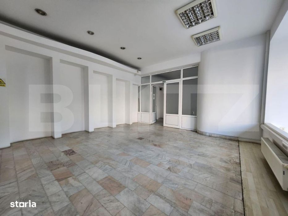 Spatiu comercial , 25 mp,  zona Tribunal