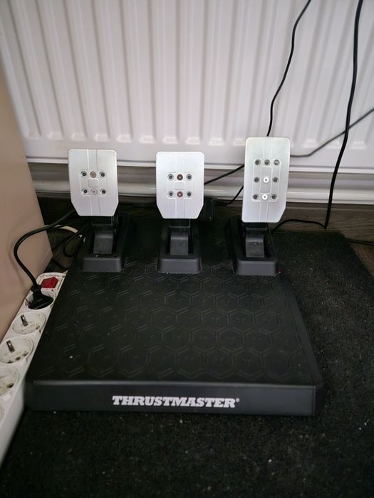 Volan gaming THRUSTMASTER T248P, PS5/PS4/PC + Schimbator de viteze THRUSTMASTER TH8S Shifter Add-On