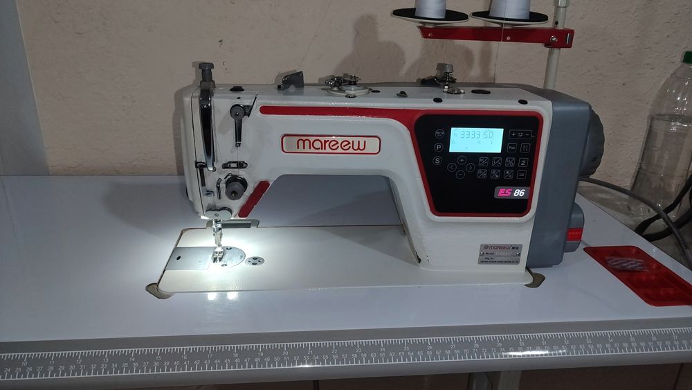 Швейная машина автоматическая
