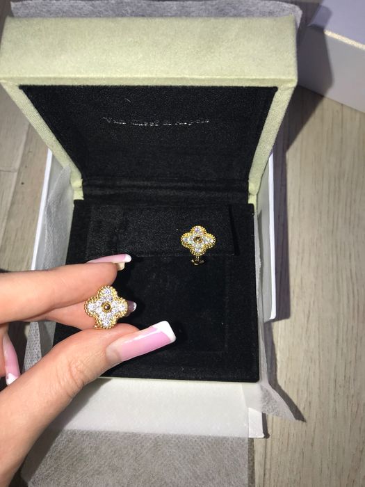 Van cleef гривна , колие , обеци