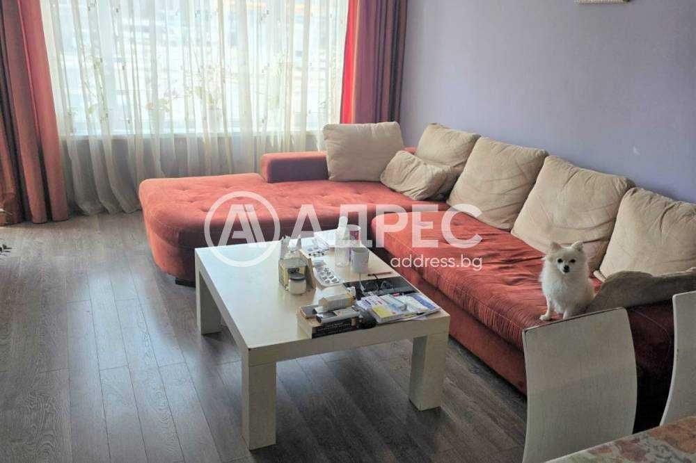 Напълно обзаведен двустаен апартамент в ж.к. "Освобождение