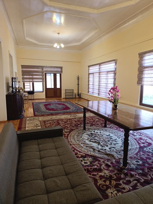 Сдаётся дом без посредников в Яккасарайском районе