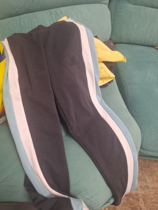 Trening Adidas 7-8ani