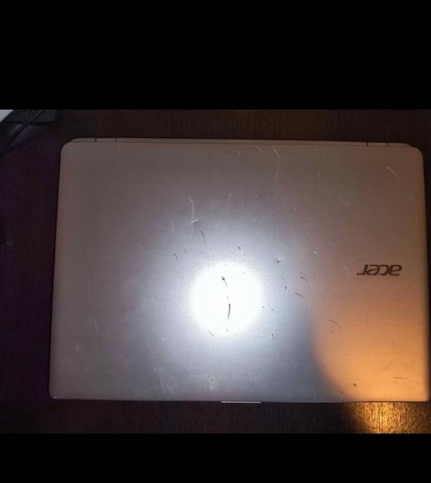 Acer aspire v5-122p defect