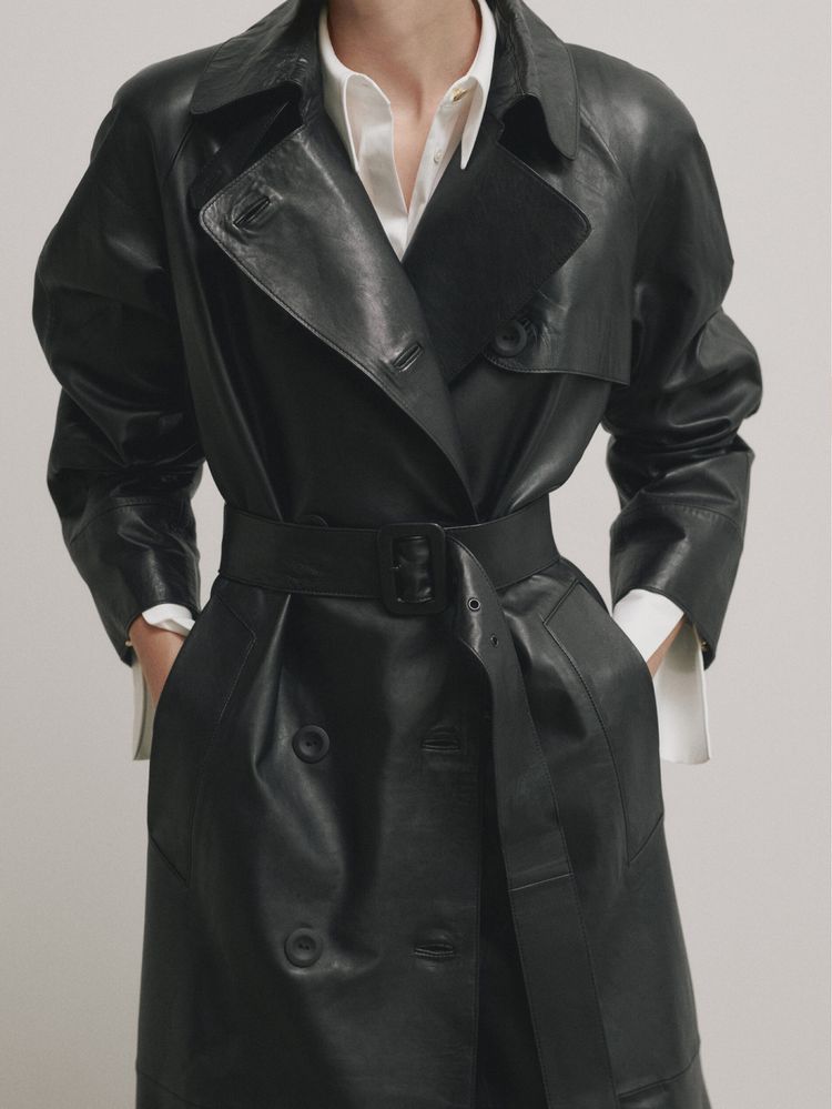 Trench Massimo Dutti Studio, din piele Iasi • OLX.ro