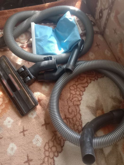 Запчасти от пылесоса