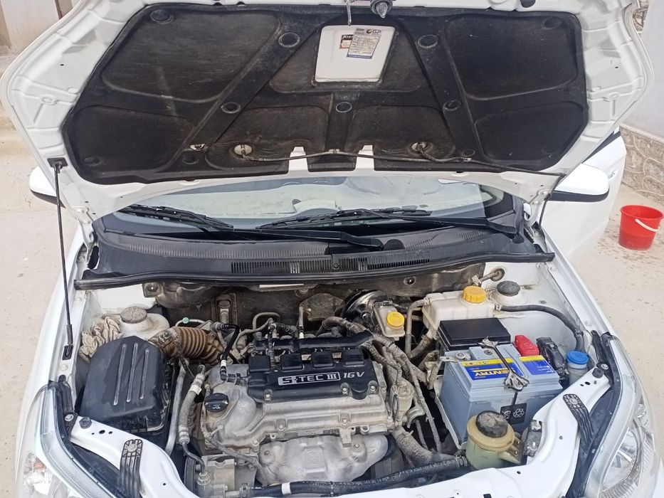 NEXIA 3 Sotiladi Samarqand viloyat Nutobod tuman Jarquduq