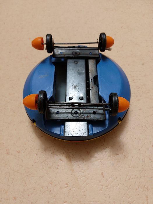 Руска ламаринена играчка Луноход КИБЕР