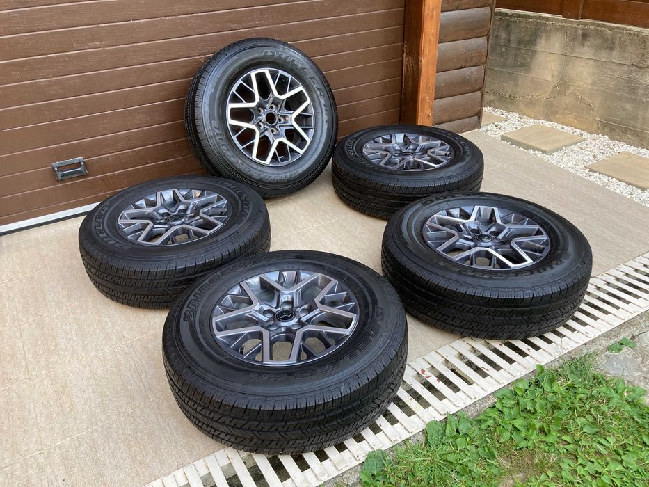 5 x Jante noi Jeep Wrangler R18 + Bridgestone noi 255/70R18 - (5x127)