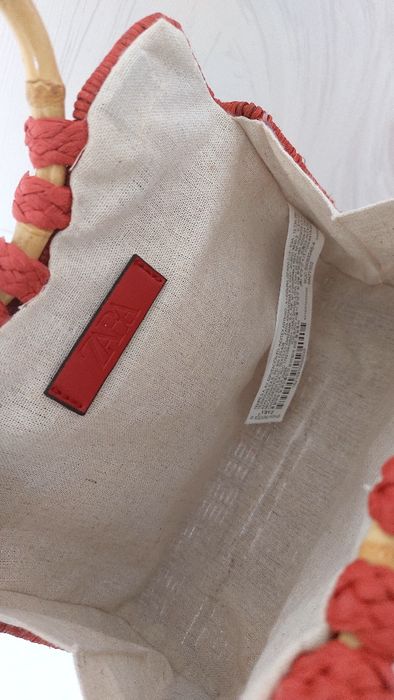 Продается сумка ротанговая