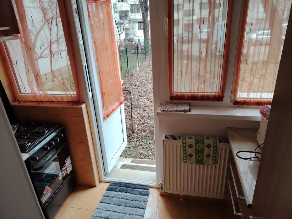 Proprietar închiriez apartament