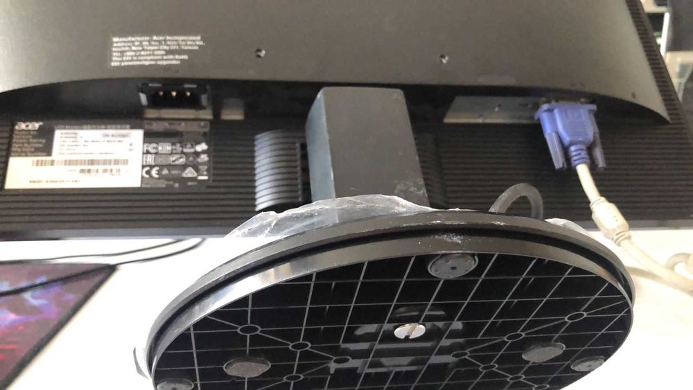 Монитор Acer K192HQL Писать звонить! Здесь не читаю