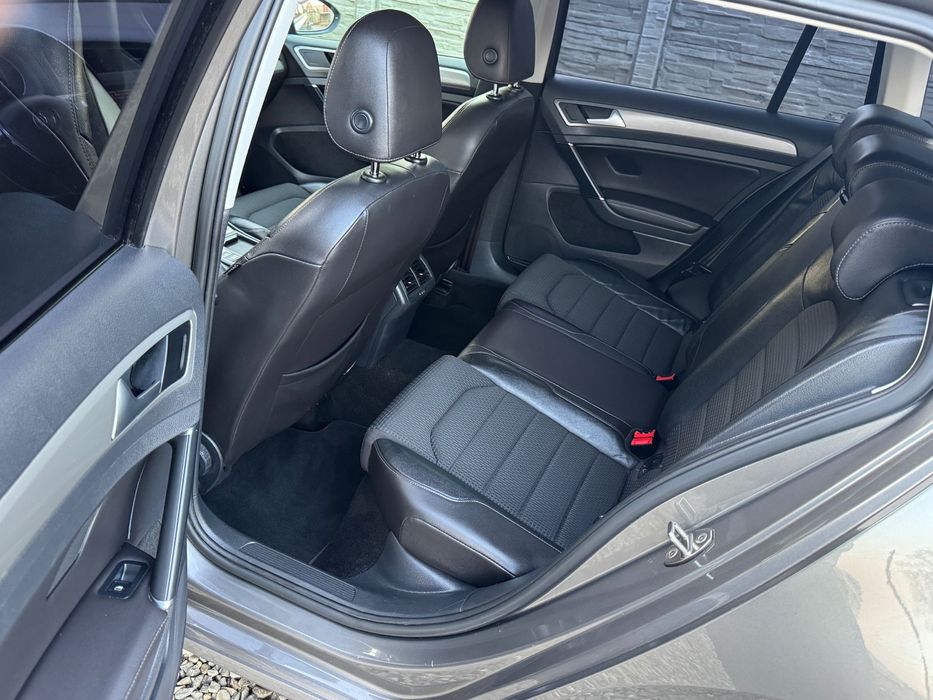 Volkswagen Golf 7 / 1.6TDI/110CP/Euro 6/2015 luna a1a/ Cutie automata