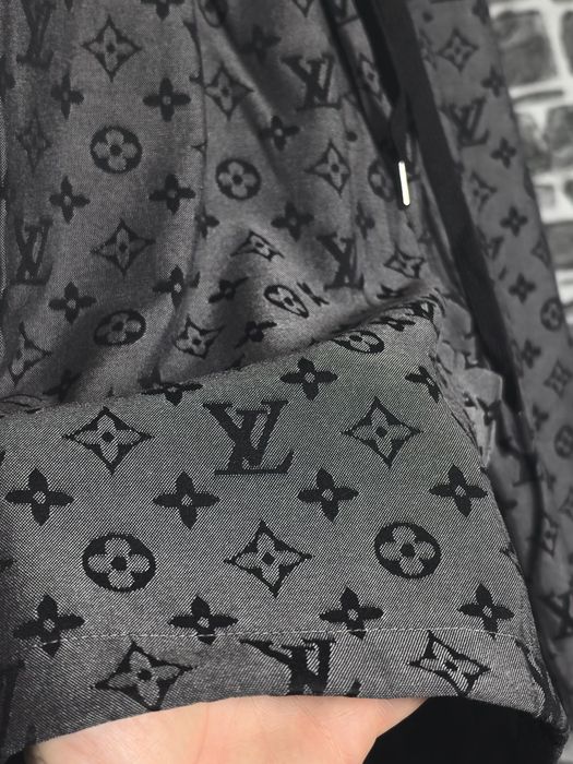 Lois Vieton летен екип