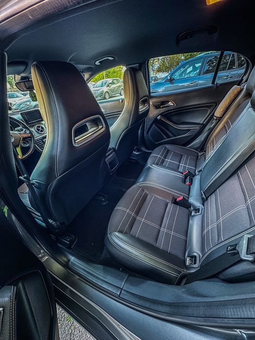 Mercedes GLA200 Full