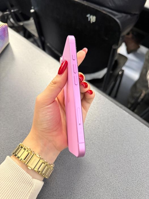 Vand IPhone 16 128 Gb