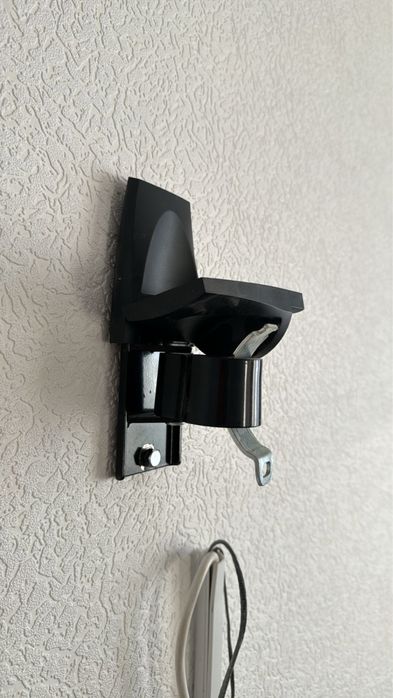 Кронштейн для телевизора