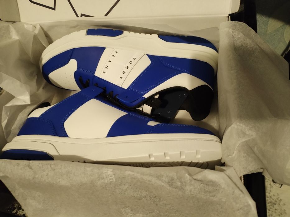 Tommy Hilfiger сникърси 41,42,44,45 номер