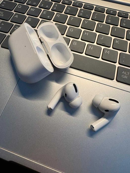 Casti Apple AirPods Pro 1 A2190 MagSafe Charging Case
