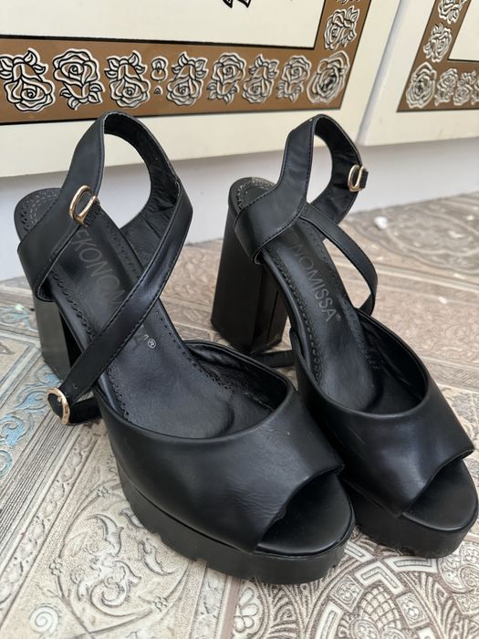 Жазғы туфли сатылады