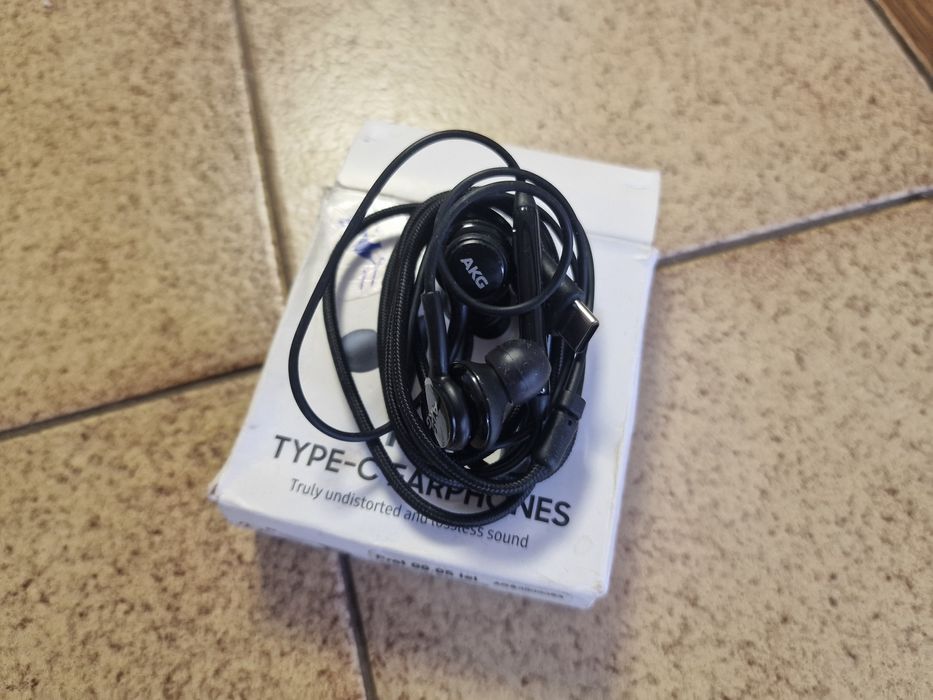 Casti AKG Samsung tip C