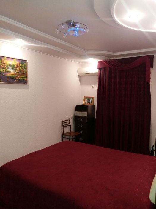 Юнусабад 17 кв срочно можно под офис конечка 3/1/5 зарядка парковка