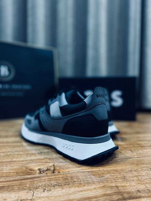 BOSS мужские кроссовки цвет серый РАЗМЕР 41,44,45