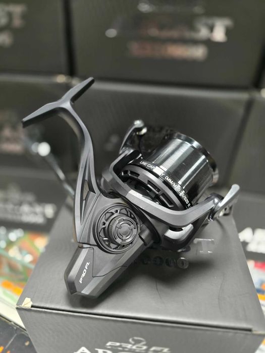 Макара PRO FL Arcast XR 10000
