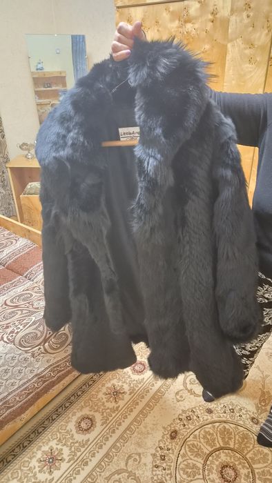 Haina de blana neagra